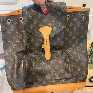 Louis Vuitton Montsouris gm backpack